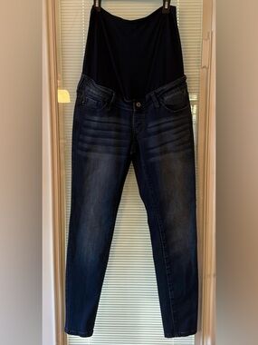 KanCan Non Distressed Skinny Dark Wash Maternity Jeans 9 / 28